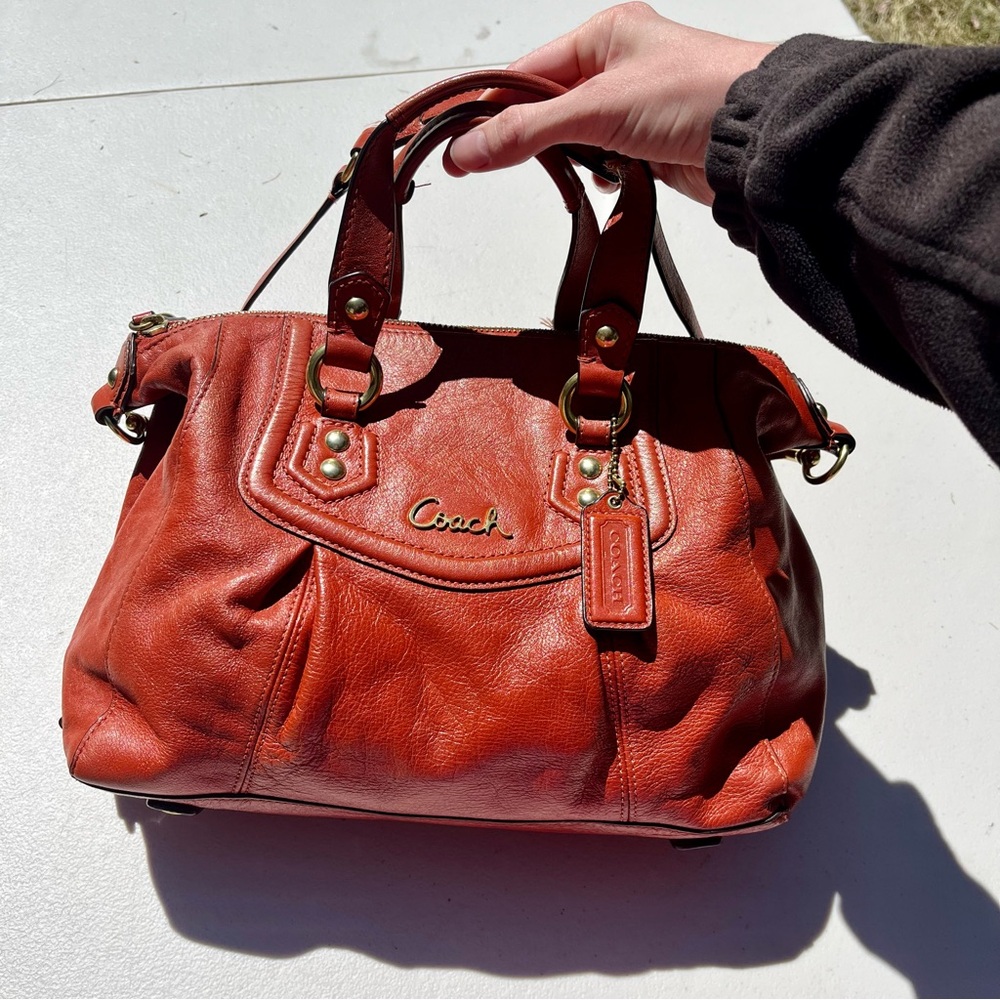 Coach Burnt Orange Women's Shoulder Top Handle Vintage Medium Factory F12247